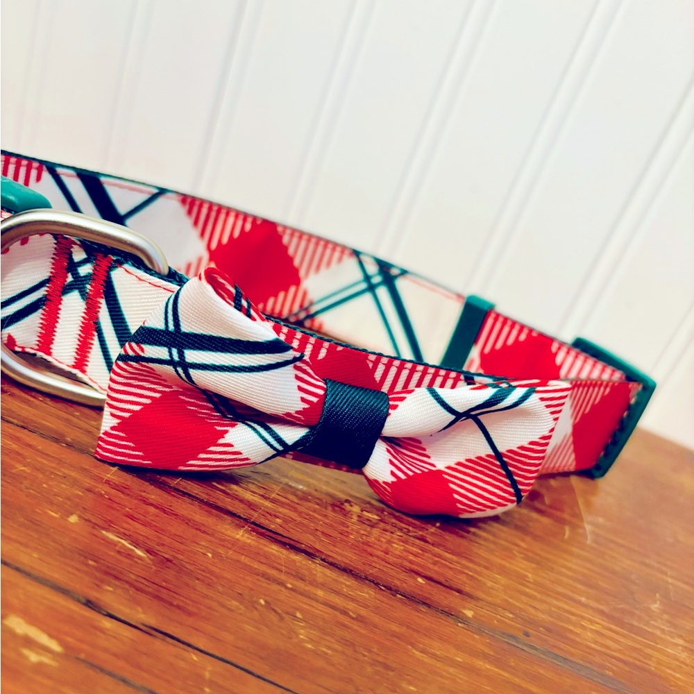 Dog Christmas Bow Tie Collar - NEW